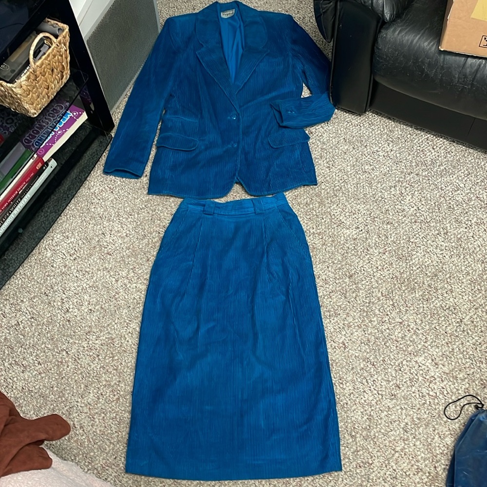 Vintage 80s cord midi skirtsuit